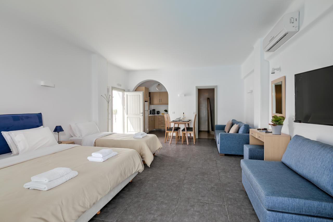 Santorini Blue Senses Villas Mesaria Exterior foto